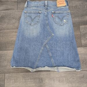 Levi's denim jean skirt.  Size 4